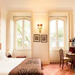 The Independente & Terrace Bed and breakfast 4*