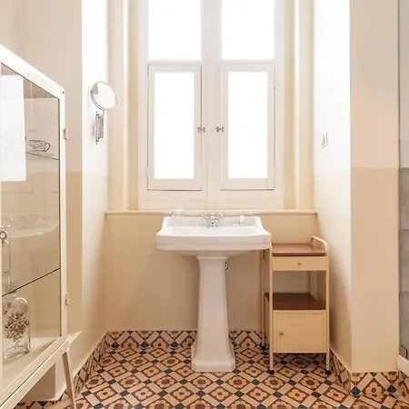 The Independente Suites&terrace Lissabon