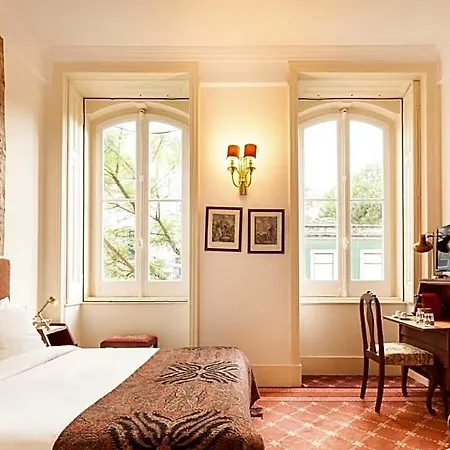 The Independente & Terrace Couette-café 4*