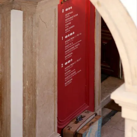 The Independente & Terrace