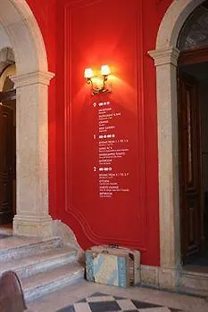 The Independente & Terrace Отель типа 