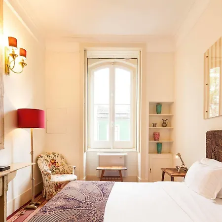 The Independente & Terrace Couette-café 4*