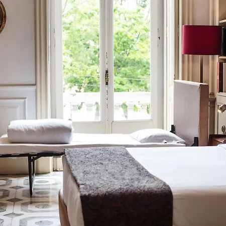 The Independente & Terrace Bed & Breakfast 4*