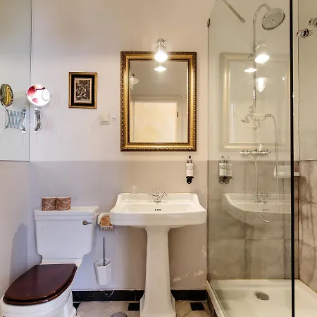 The Independente & Terrace